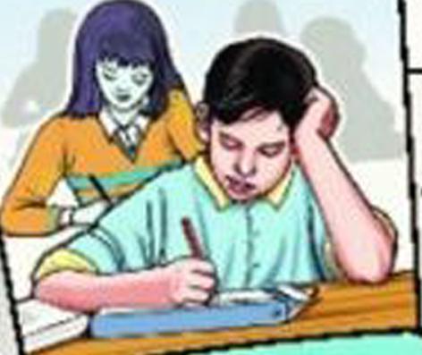 Subsequently, filing an indictment against the imposter candidate | आष्टीत तोतया परीक्षार्थीवर गुन्हा दाखल