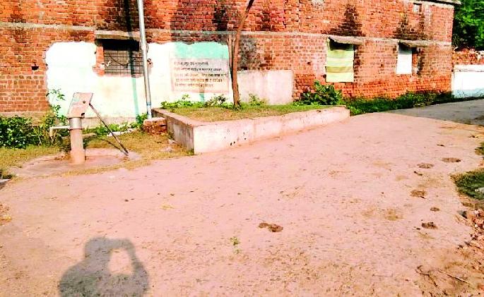 Humanity is disgraced by the heinous incident of Rajapur | राजापूरच्या घृणास्पद घटनेने मानवतेला कलंक Humanity is disgraced by the heinous incident of Rajapur | राजापूरच्या घृणास्पद घटनेने मानवतेला कलंक