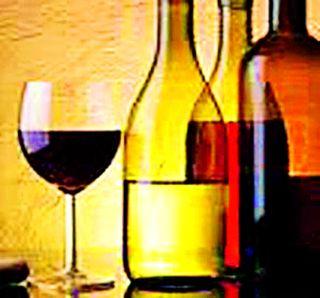 Big drunk escapes arrest | बड्या दारू तस्कराला अटक Big drunk escapes arrest | बड्या दारू तस्कराला अटक