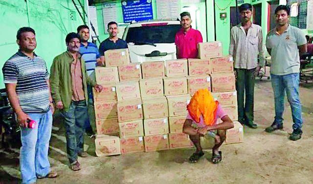 15 lakh worth of money seized | १५ लाखांचा मुद्देमाल जप्त