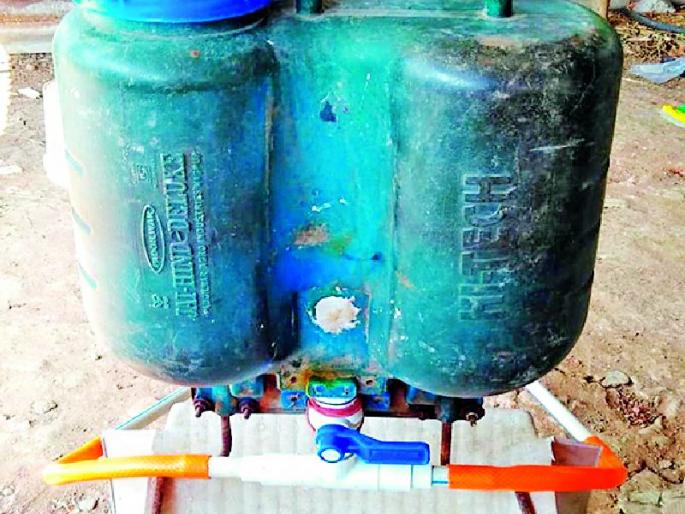 Sowing machine from waste | टाकाऊ वस्तूंपासून पेरणी यंत्र Sowing machine from waste | टाकाऊ वस्तूंपासून पेरणी यंत्र