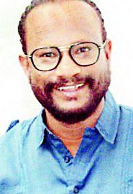 Unrecognized OneCare on the Theater Production Testing Board | रंगभूमी प्रयोग परिनिरीक्षण मंडळावर अनिरूद्ध वनकर Unrecognized OneCare on the Theater Production Testing Board | रंगभूमी प्रयोग परिनिरीक्षण मंडळावर अनिरूद्ध वनकर