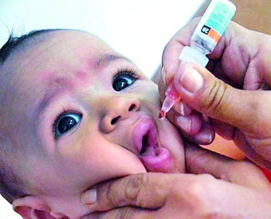 Polio in 36 municipal areas | मनपा क्षेत्रातील ३६ हजार बालकांना पाजणार पोलिओ Polio in 36 municipal areas | मनपा क्षेत्रातील ३६ हजार बालकांना पाजणार पोलिओ