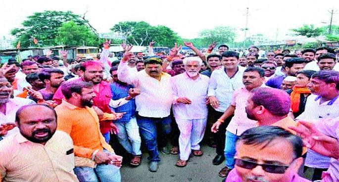  Malegavi Dada wins, Dada loses | मालेगावी दादा जिंकले, दादा हरले