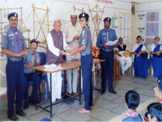 Various competitions in the Dhule on Skate-Guidance Meditation Day | स्काऊट-गाईड चिंतन दिनानिमित्त धुळ्यात विविध स्पर्धा Various competitions in the Dhule on Skate-Guidance Meditation Day | स्काऊट-गाईड चिंतन दिनानिमित्त धुळ्यात विविध स्पर्धा