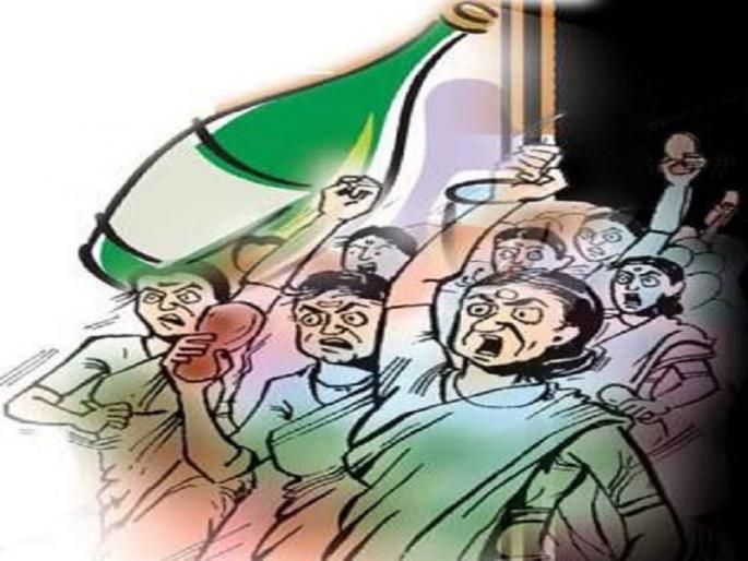 The villagers of Umbari Balapur made both of them expelled from the village; Because they ... | उंबरी बाळापूर ग्रामस्थांनी केले दोघांना गावातून हद्दपार; कारण त्यांनी...