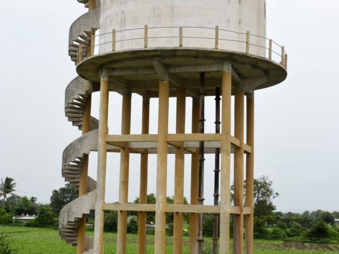 After the assurance the movement behind the florida | आश्वासनानंतर फुलंब्रीतील आंदोलन मागे After the assurance the movement behind the florida | आश्वासनानंतर फुलंब्रीतील आंदोलन मागे