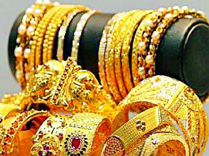 The inflation hit the bullion market | सराफा बाजाराला भाववाढीचा फटका The inflation hit the bullion market | सराफा बाजाराला भाववाढीचा फटका
