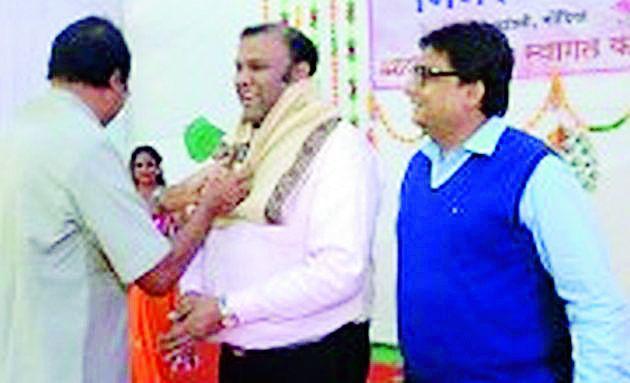 The foundation of brotherhood is strong because of Indian constitution | भारतीय संविधानामुळे बंधुत्वाचा पाया मजबूत The foundation of brotherhood is strong because of Indian constitution | भारतीय संविधानामुळे बंधुत्वाचा पाया मजबूत