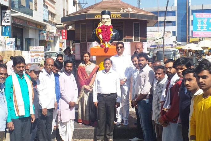 Soon beautification of the square | चौकाचे लवकरच सुशोभीकरण Soon beautification of the square | चौकाचे लवकरच सुशोभीकरण