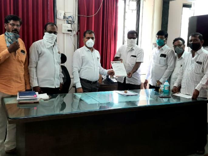 BJP's demand for providing crop loans | पीक कर्ज उपलब्ध करून देण्याची भाजपची मागणी