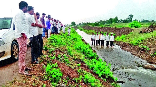The cat's water reached the shear | मांजरपाड्याचे पाणी कातरणी येथे पोहोचले The cat's water reached the shear | मांजरपाड्याचे पाणी कातरणी येथे पोहोचले