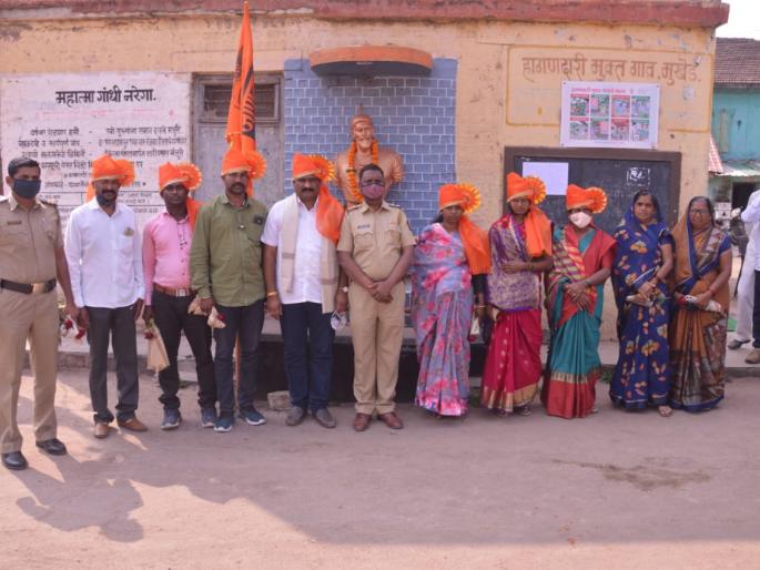 Amol Jadhav as Sarpanch of Mukhed | मुखेडच्या सरपंचपदी अमोल जाधव