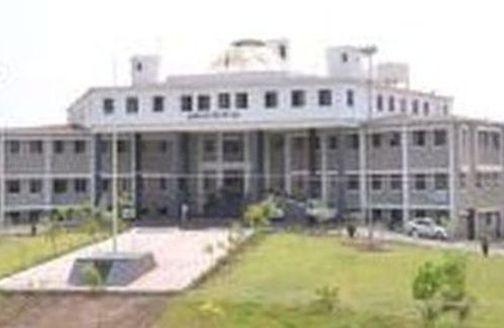 Damascus to bring in migrant workers | स्थलांतरीत मजुरांना आणण्यासाठी दमछाक Damascus to bring in migrant workers | स्थलांतरीत मजुरांना आणण्यासाठी दमछाक