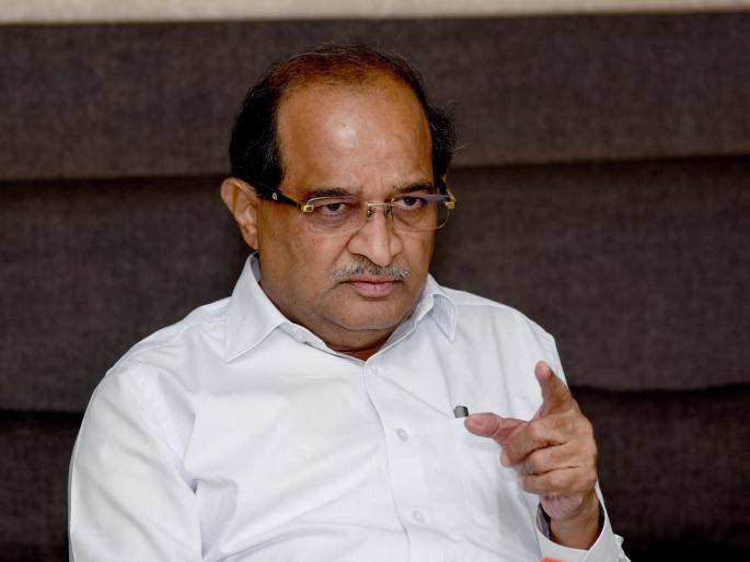 maharashtra assembly vidhan sabha election 2024 radhakrishna vikhe patil criticism of balasaheb thorat | निर्णय घेताना धाडस लागते, हसून चालत नाही: राधाकृष्ण विखे पाटील; बाळासाहेब सभेत थोरातांवर टीका maharashtra assembly vidhan sabha election 2024 radhakrishna vikhe patil criticism of balasaheb thorat | निर्णय घेताना धाडस लागते, हसून चालत नाही: राधाकृष्ण विखे पाटील; बाळासाहेब सभेत थोरातांवर टीका