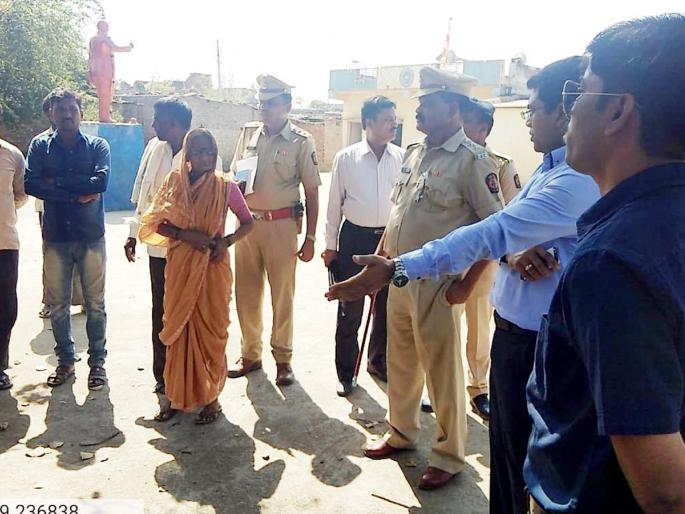 Parbhani: Display Notice to 11 BLs | परभणी : ११ बीएलओंना दाखवा नोटीस Parbhani: Display Notice to 11 BLs | परभणी : ११ बीएलओंना दाखवा नोटीस