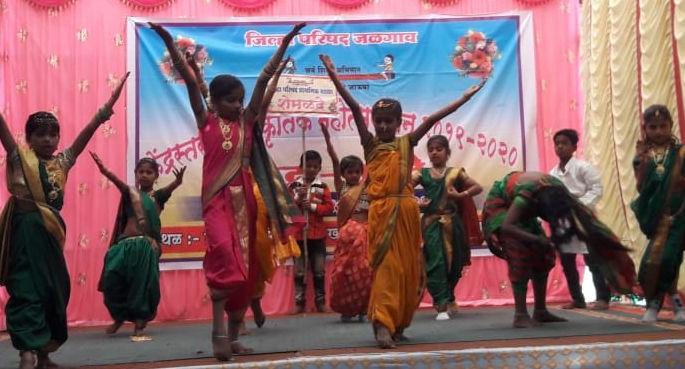 Cultural Festival of 3 Zip Schools in Khamkhed | खामखेडे येथे जि.प.च्या ११ शाळांचा सांस्कृतिक महोत्सव Cultural Festival of 3 Zip Schools in Khamkhed | खामखेडे येथे जि.प.च्या ११ शाळांचा सांस्कृतिक महोत्सव