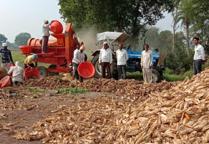 Accelerate agricultural work in Bhadgaon taluka | भडगाव तालुक्यात शेती कामांना वेग