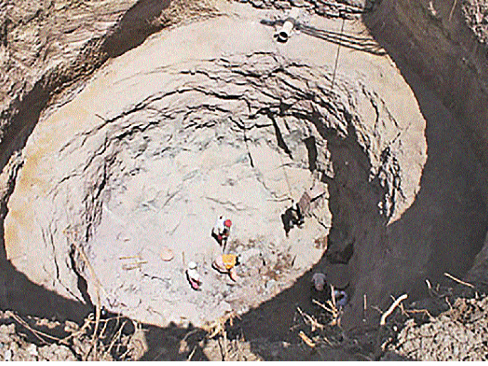 Decrease in water level to one and half feet | भूजल पातळीत दीड फुटाने घट Decrease in water level to one and half feet | भूजल पातळीत दीड फुटाने घट