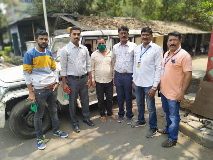 Accused of tripple murder case arrested in Thane who escape from Bihar Jail | बिहारमधून पळालेला तिहेरी हत्याकांडातील आरोपी ठाण्यात जेरबंद Accused of tripple murder case arrested in Thane who escape from Bihar Jail | बिहारमधून पळालेला तिहेरी हत्याकांडातील आरोपी ठाण्यात जेरबंद