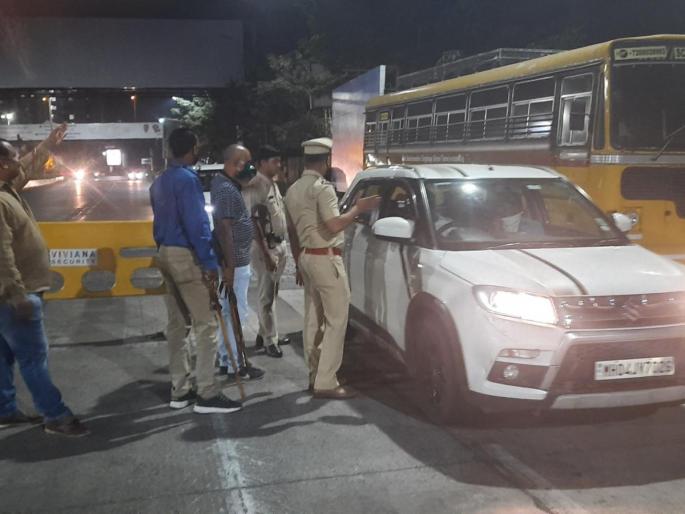 CoronaVirus : Police seized 206 vehicles in Kalyan Ulhasnagar during lockdown pda | CoronaVirus : लॉकडाऊनदरम्यान पोलिसांची धडक कारवाई, कल्याण उल्हासनगरमधून २०६ गाड्या जप्त CoronaVirus : Police seized 206 vehicles in Kalyan Ulhasnagar during lockdown pda | CoronaVirus : लॉकडाऊनदरम्यान पोलिसांची धडक कारवाई, कल्याण उल्हासनगरमधून २०६ गाड्या जप्त