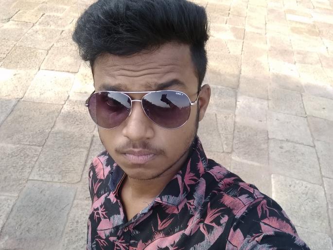 The youth who went to the swimming pool after completing the examination dropped into Neera river bed | परीक्षा संपवून पोहण्यासाठी गेलेला युवक नीरा नदीपात्रात बुडाला