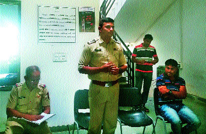  Tenants to be given Proof of proof along with Aadhar Card | भाडेकरूंना द्यावे लागणार आधारकार्डासह पुरावे