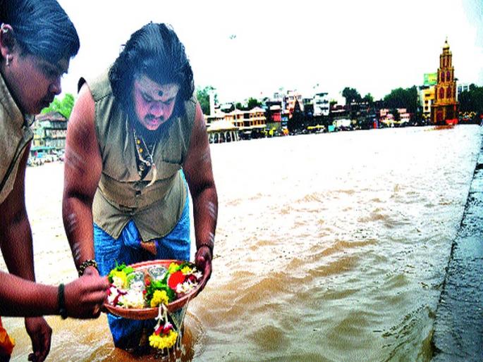 In the Panchavati area, Guru Purnima excited | पंचवटी परिसरात गुरु पौर्णिमा उत्साहात In the Panchavati area, Guru Purnima excited | पंचवटी परिसरात गुरु पौर्णिमा उत्साहात