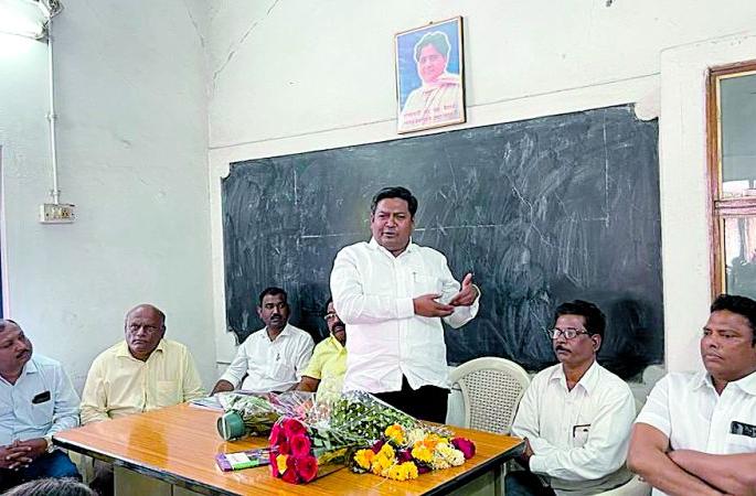 Only the people of Swabhimani Nagpur will show the way to power; BSP state president Adv. Sandeep Tajne | स्वाभिमानी नागपूरची जनताच दाखवेल सत्तेचा मार्ग; बसपा प्रदेशाध्यक्ष ॲड. संदीप ताजने  Only the people of Swabhimani Nagpur will show the way to power; BSP state president Adv. Sandeep Tajne | स्वाभिमानी नागपूरची जनताच दाखवेल सत्तेचा मार्ग; बसपा प्रदेशाध्यक्ष ॲड. संदीप ताजने
