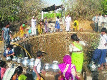 The state does not trust the central government | राज्याचा केंद्र सरकारवर नाही भरोसा The state does not trust the central government | राज्याचा केंद्र सरकारवर नाही भरोसा