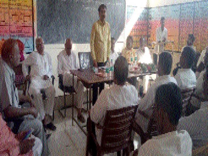 Meeting of educational institutions in Beed district; Closed on 2 November | बीड जिल्ह्यातील शिक्षण संस्था प्रमुखांची बैठक; २ नोव्हेंबर बंद Meeting of educational institutions in Beed district; Closed on 2 November | बीड जिल्ह्यातील शिक्षण संस्था प्रमुखांची बैठक; २ नोव्हेंबर बंद