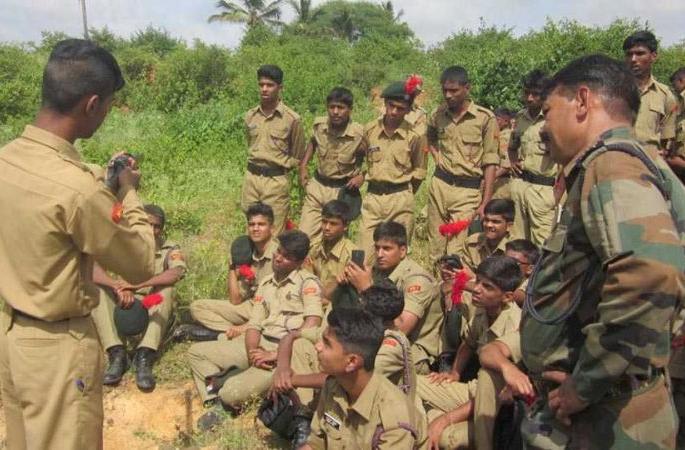 Maharashtra Chhatrasena became extinct; The last commander also retired | महाराष्ट्र छात्रसेना झाली नामशेष; अखेरचा समादेशकही झाला निवृत्त