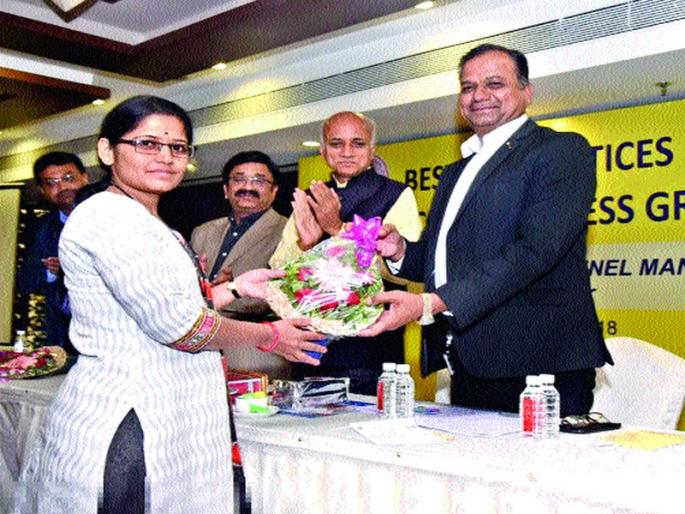 Harmony With Workers For Industry Growth | उद्योगवृद्धीसाठी कामगारांशी सौहार्द आवश्यक Harmony With Workers For Industry Growth | उद्योगवृद्धीसाठी कामगारांशी सौहार्द आवश्यक