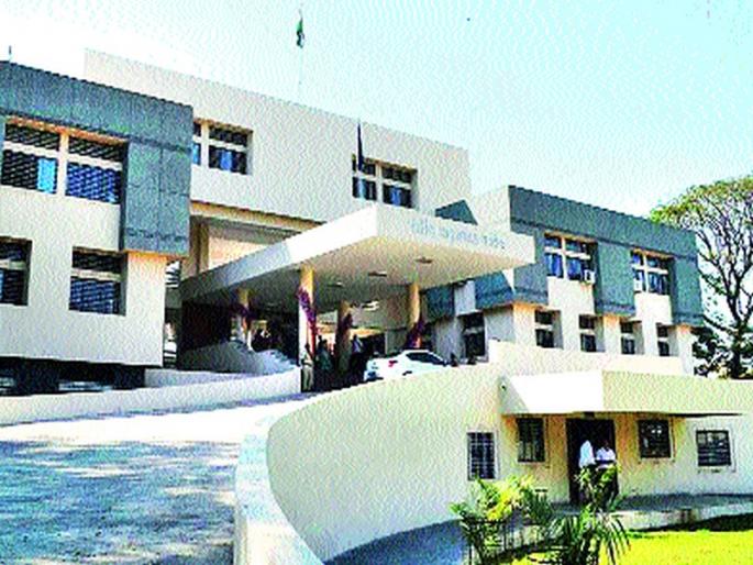 The bribe of senior clerical ACB | लाचखोर वरिष्ठ लिपिक एसीबीच्या जाळ्यात The bribe of senior clerical ACB | लाचखोर वरिष्ठ लिपिक एसीबीच्या जाळ्यात