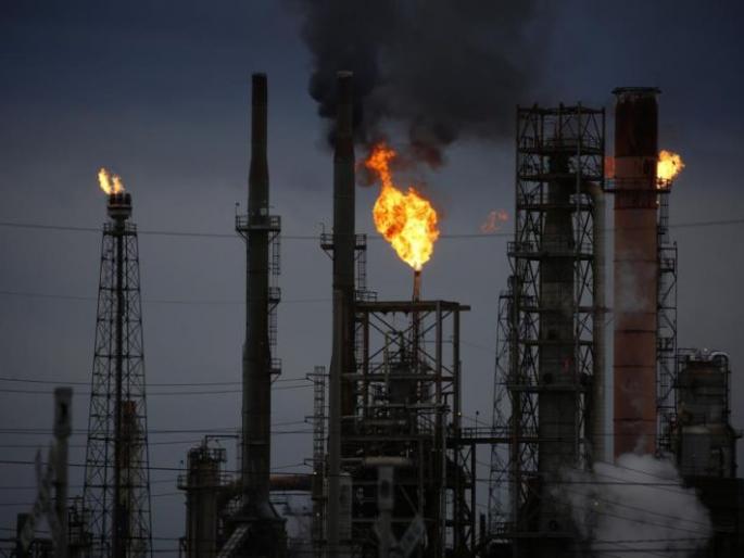 Oil refinery should be started in Vidarbha | विदर्भात सुरू व्हावी ऑईल रिफायनरी Oil refinery should be started in Vidarbha | विदर्भात सुरू व्हावी ऑईल रिफायनरी