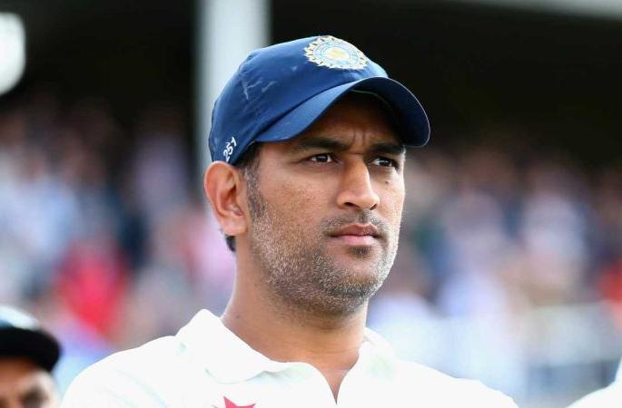Dhoni will train talented players in Nagpur | धोनी प्रतिभावान खेळाडूंना नागपुरात प्रशिक्षण देणार Dhoni will train talented players in Nagpur | धोनी प्रतिभावान खेळाडूंना नागपुरात प्रशिक्षण देणार