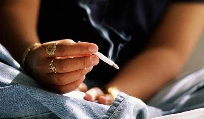 Increasing drug addiction | वाढती नशाखोरी Increasing drug addiction | वाढती नशाखोरी