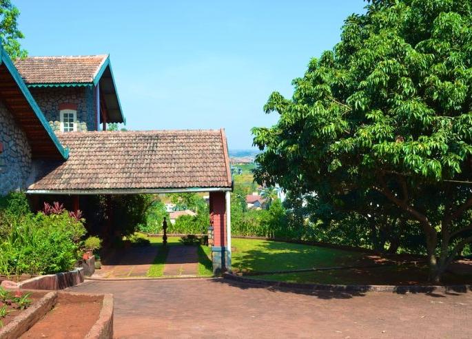 Breakfast and breakfast in the old wards and bungalows | जुने वाडे व बंगल्यांमध्ये निवास अन् न्याहारीची व्यवस्था Breakfast and breakfast in the old wards and bungalows | जुने वाडे व बंगल्यांमध्ये निवास अन् न्याहारीची व्यवस्था