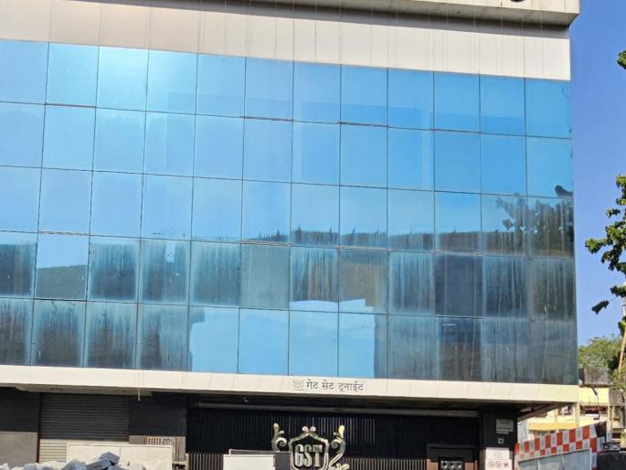 demolish illegal construction with concrete action on disco pub hookah parlor after incident of molestation and assault | विनयभंग आणि मारहाणीच्या घटनेनंतर डिस्को पब-हुक्का पार्लर वर ठोस कारवाईसह बेकायदा बांधकाम तोडा demolish illegal construction with concrete action on disco pub hookah parlor after incident of molestation and assault | विनयभंग आणि मारहाणीच्या घटनेनंतर डिस्को पब-हुक्का पार्लर वर ठोस कारवाईसह बेकायदा बांधकाम तोडा