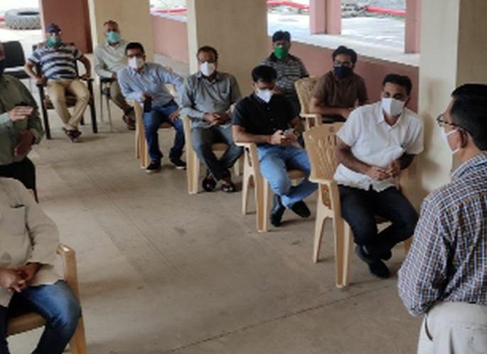 Services provided by 30 private doctors | ३० खाजगी डॉक्टर देणार सेवा Services provided by 30 private doctors | ३० खाजगी डॉक्टर देणार सेवा