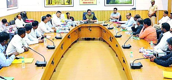 Lok Sabha Election 2019; After two applications, 34 continued; Retraction of application on Friday | Lok Sabha Election 2019; दोन अर्ज बाद, ३४ कायम; शुक्रवारी अर्जाची माघार Lok Sabha Election 2019; After two applications, 34 continued; Retraction of application on Friday | Lok Sabha Election 2019; दोन अर्ज बाद, ३४ कायम; शुक्रवारी अर्जाची माघार