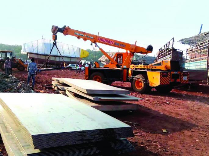 Anandvadi project of the development center of Devgad continues | देवगडच्या विकासातील केंद्रबिंदू आनंदवाडी प्रकल्पाचे काम सुरू Anandvadi project of the development center of Devgad continues | देवगडच्या विकासातील केंद्रबिंदू आनंदवाडी प्रकल्पाचे काम सुरू