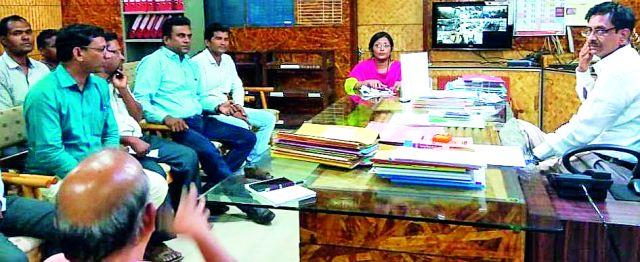 Action will be taken against bogus teachers | बोगस शिक्षकांवर कारवाई होणार Action will be taken against bogus teachers | बोगस शिक्षकांवर कारवाई होणार