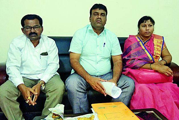 Draft of Representatives in Development Work | विकासकामात लोकप्रतिनिधीचा खोडा