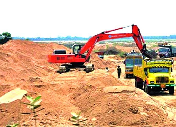 Movement of secondary mineral survey in Buldana district | बुलडाणा जिल्ह्यात गौण खनिज सर्वेक्षणाच्या हालचाली Movement of secondary mineral survey in Buldana district | बुलडाणा जिल्ह्यात गौण खनिज सर्वेक्षणाच्या हालचाली