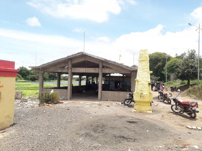 The Khanderao Maharaj temple complex in Chandori is undergoing a transformation | चांदोरीच्या खंडेराव महाराज मंदिर परिसराचा होतोय कायापालट The Khanderao Maharaj temple complex in Chandori is undergoing a transformation | चांदोरीच्या खंडेराव महाराज मंदिर परिसराचा होतोय कायापालट