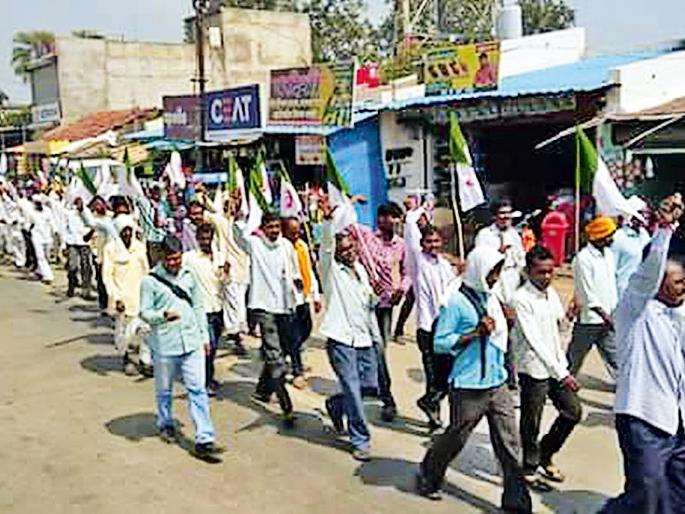Labor Algar's Front Strikes | श्रमिक एल्गारचा मोर्चा धडकला Labor Algar's Front Strikes | श्रमिक एल्गारचा मोर्चा धडकला