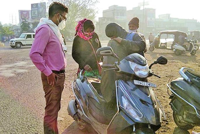 We will pay the fine but not the mask | आम्ही दंड भरणार पण, मास्क नाही लावणार We will pay the fine but not the mask | आम्ही दंड भरणार पण, मास्क नाही लावणार