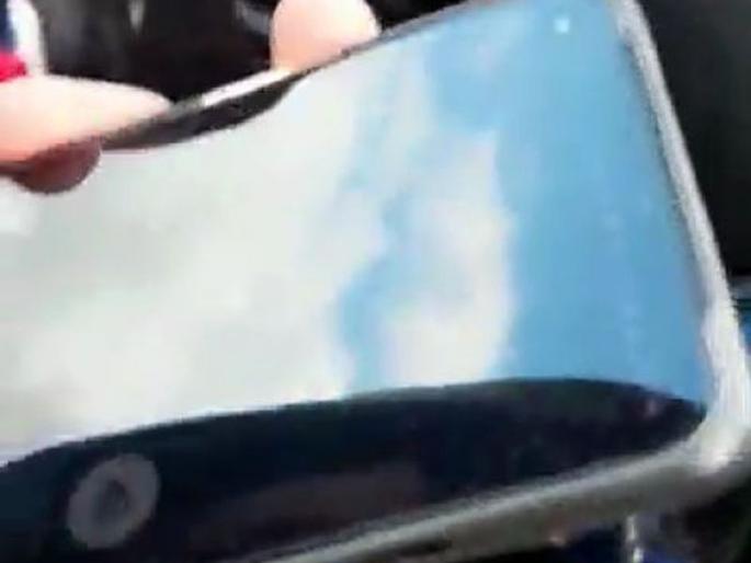 Dad! At minus 5 degrees Celsius in the open at the Ukraine border! | बापरे! मायनस ५ अंश सेल्सिअस तापमानात ‘ते’ युक्रेन बॉर्डरमध्ये उघड्यावर ! Dad! At minus 5 degrees Celsius in the open at the Ukraine border! | बापरे! मायनस ५ अंश सेल्सिअस तापमानात ‘ते’ युक्रेन बॉर्डरमध्ये उघड्यावर !