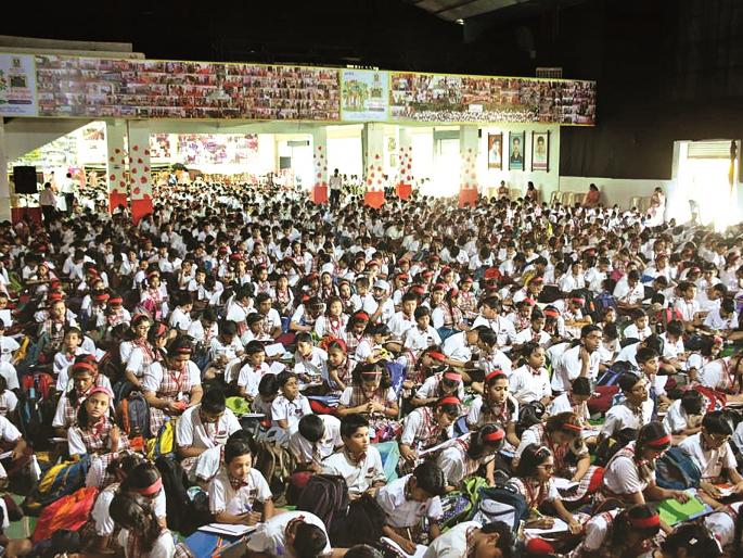 Inauguration of 'Aai-Baba Matdan karach' initiative | 'आई-बाबा मतदान कराच' उपक्रमाचे उद्घाटन